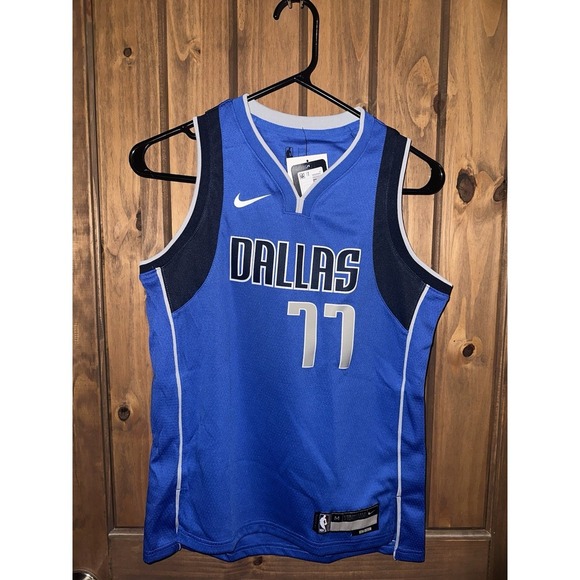 Nike Dallas Mavericks Luka Doncic #77 Jersey Kids Youth Medium NWT NBA - Picture 3 of 5